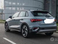 Nuova Audi A3 2025 Grigio Utilitaria