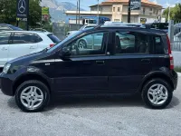 Usata Fiat Panda 4x4 Climbing 75 CV (55 kW) 2011 Nero Utilitaria