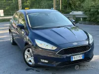 Usata Ford Focus 120 CV (88 kW) 2016 Blu Berlina