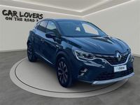 Usata Renault Captur Techno 145 CV (106 kW) 2023 Blu scuro SUV