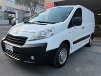 Usata Peugeot Expert 130 CV (95 kW) 2015 Bianco Furgone
