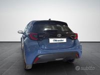 Usata Toyota Yaris Hybrid Trend 92 CV (67 kW) 2021 Azzurro Berlina