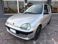 Usata Fiat 600 55 CV (40 kW) 2003 Grigio Berlina