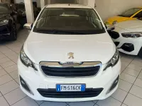 Usata Peugeot 108 Allure 69 CV (50 kW) 2017 Bianco Utilitaria