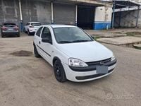 Usata Opel Corsa 58 CV (42 kW) 2001 Utilitaria