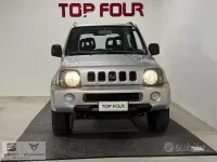 Usata Suzuki Jimny 82 CV (60 kW) 2002 Grigio SUV