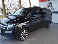 Usata Mercedes V300 Premium 237 CV (174 kW) 2023 Nero Monovolume