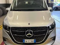 Usata Mercedes V250 Avantgarde 190 CV (139 kW) 2024 Argento Monovolume