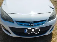 Usata Opel Astra 110 CV (80 kW) 2013 Bianco Berlina