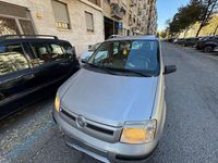 Usata Fiat Panda Active 69 CV (50 kW) 2011 Argento Utilitaria