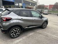 Usata Renault Captur 90 CV (66 kW) 2019 Grigio SUV