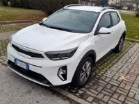 Usata Kia Stonic 84 CV (61 kW) 2024 Bianco SUV