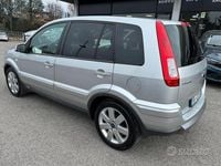 Usata Ford Fusion Titanium 80 CV (58 kW) 2009 Grigio Utilitaria