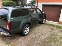 Usata Isuzu D-Max 163 CV (119 kW) 2015 Verde Pick-up