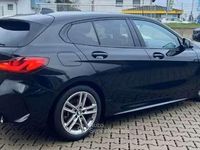 Usata BMW 118 Shadowline 150 CV (110 kW) 2022 Nero Utilitaria