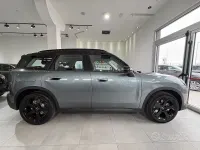 Usata Mini Countryman Classic 155 CV (114 kW) 2025 Verde SUV