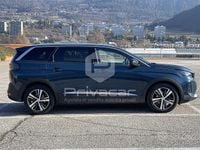 Usata Peugeot 5008 Allure 131 CV (96 kW) 2023 Blu Station wagon