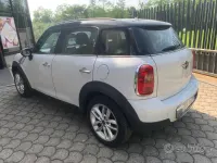 Usata Mini Cooper D Countryman 111 CV (81 kW) 2010 Bianco SUV