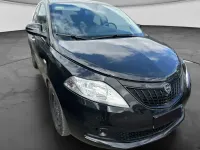 Usata Lancia Ypsilon Silver 70 CV (51 kW) 2023 Nero Utilitaria