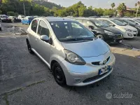 Brugt Toyota Aygo 68 HK (50 kW) 2007 Grå Hatchback