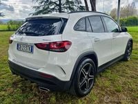 Usata Mercedes GLA200 Premium 150 CV (110 kW) 2020 Bianco SUV
