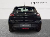 Usata Peugeot 208 Active 102 CV (75 kW) 2022 Nero Utilitaria