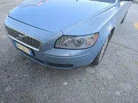 Usata Volvo V50 Momentum 136 CV (100 kW) 2005 Blu Station wagon