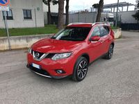 Usata Nissan X-Trail Acenta Premium 131 CV (96 kW) 2015 Rosso SUV