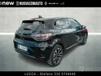 Begagnad Renault Clio V Techno 101 HK (74 kW) 2025 Svart Sedan