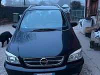 Usata Opel Zafira 101 CV (74 kW) 2004 Nero Monovolume
