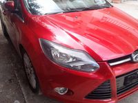Usata Ford Focus Titanium 115 CV (84 kW) 2011 Rosso Berlina