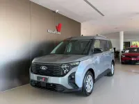 Usata Ford Tourneo Courier Titanium 125 CV (91 kW) 2025 Argento Monovolume