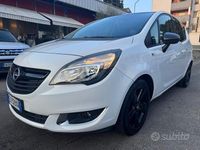 Usata Opel Meriva Design Edition 101 CV (74 kW) 2014 Bianco Monovolume