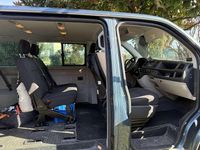 Usata VW Caravelle Trendline 150 CV (110 kW) 2018 Verde Furgone