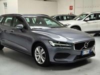 Usata Volvo V60 Business Edition 197 CV (144 kW) 2021 Grigio Station wagon