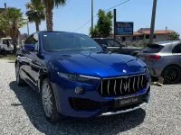 Usata Maserati GranSport 275 CV (202 kW) 2017 Blu Station wagon