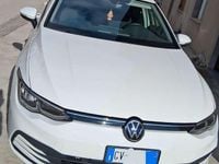 Usata VW Golf VIII Life 131 CV (96 kW) 2021 Berlina
