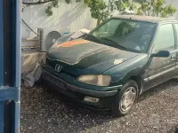 Usata Peugeot 106 57 CV (41 kW) 1997 Nero Utilitaria