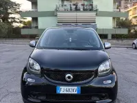 Usata Smart ForFour 71 CV (52 kW) 2017 Nero Utilitaria