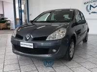 Usata Renault Clio II Dynamique 75 CV (55 kW) 2008 Nero Berlina