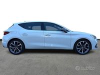 Nuova Seat Leon FR 150 CV (110 kW) 2025 Bianco Berlina
