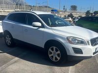 Usata Volvo XC60 Kinetic 175 CV (128 kW) 2010 Bianco SUV