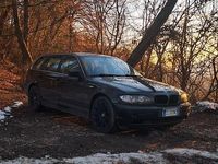 Usata BMW 330 2004 Blu Station wagon