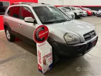 Usata Hyundai Tucson Dynamiq 112 CV (82 kW) 2005 Grigio SUV