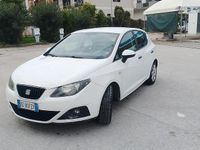Usata Seat Ibiza 90 CV (66 kW) 2011 Bianco Berlina