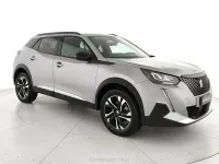 Usata Peugeot 2008 Allure 131 CV (96 kW) 2023 Grigio artense SUV