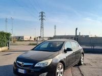 Usata Opel Astra 100 CV (73 kW) 2010 Nero Berlina