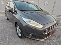 Usata Ford Fiesta Titanium 95 CV (69 kW) 2017 Grigio Utilitaria