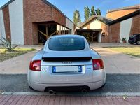 Usata Audi TT 225 CV (165 kW) 2000 Grigio Coupé