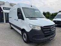 Usata Mercedes Sprinter 114 CV (83 kW) 2022 Pastello Furgone